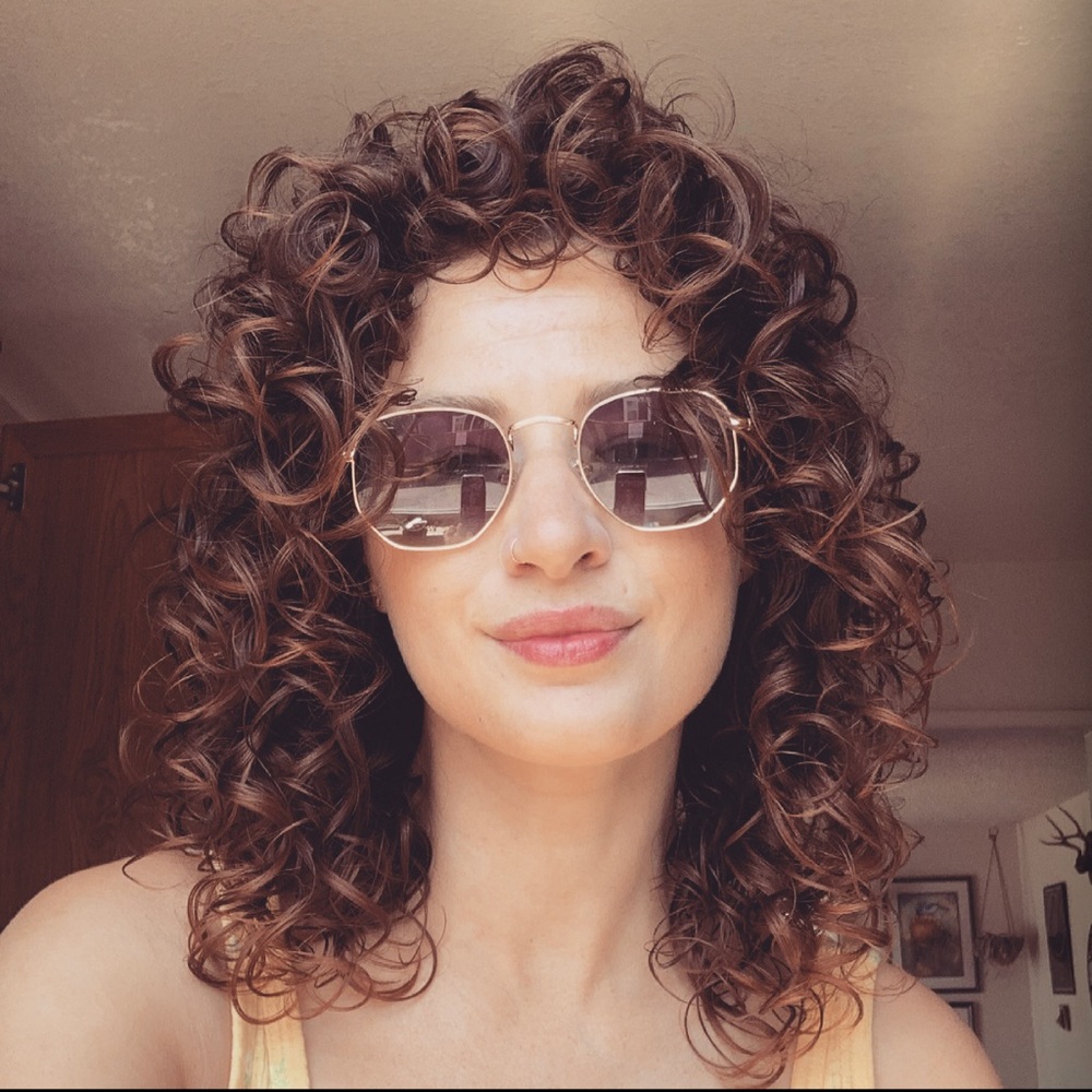 Meet your Posher, Anna